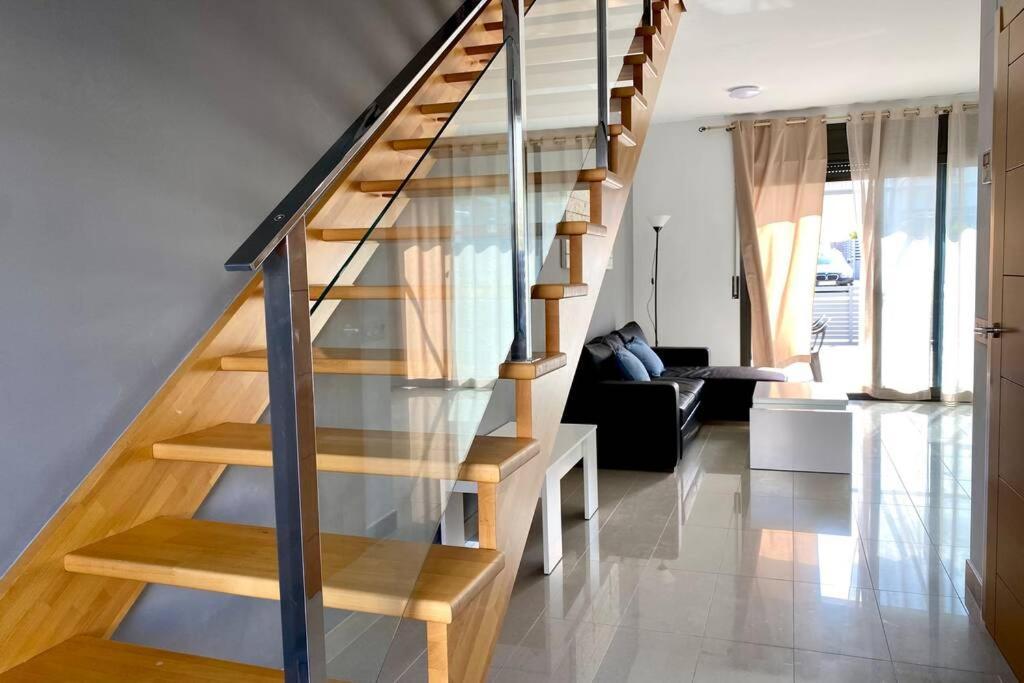 Chalet Moderno Con Piscina En Mont - Roige Bahia Luaran gambar